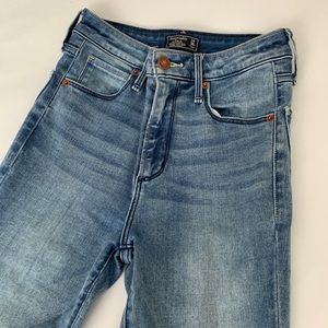 Abercrombie jeans